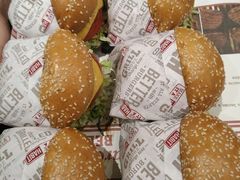 -The Habit Burger Grill 哈比特汉堡(爱琴海店)