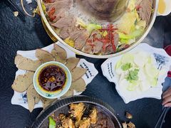 -撒拉人家.酸菜牦牛肉火锅