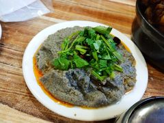 麻豆腐-宝瑞门钉肉饼店