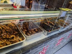 -老鼎万春卤菜(五代传承创始老店)