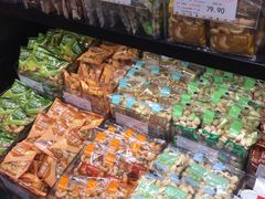 -良品铺子(五角场万达店)