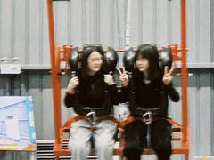 -极限PLAY运动娱乐新世界·团建派对潮玩休闲馆·室内蹦极高空游乐园