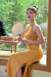 -乐派诗婚纱摄影