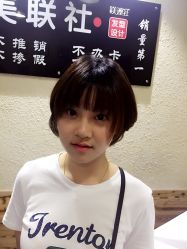 -镁连社·美联社
