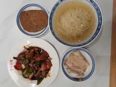 -鲁达面馆本帮风味(共康东路店)