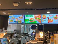 -麦当劳(华亚广场店)