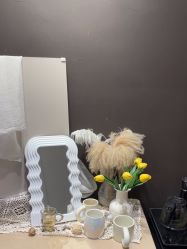 -花岐款式专研健康美甲沙龙