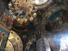 -滴血救世主教堂