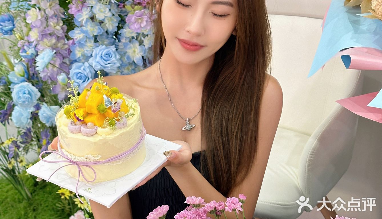 今日的浪漫是小苍兰给的💕