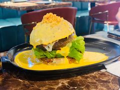 -Let'sBURGERplus·非常创意汉堡(三里屯店)