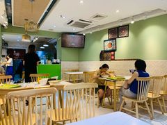 大堂-丽丽三鲜螺蛳粉(田林路店)