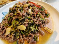 雪菜牛肉丝-食光慢宴·安吉土菜馆