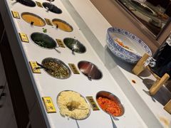 -乡土黄·鲜牛肉火锅·小龙虾(兴业街店)