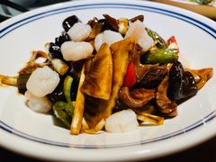 -弄堂里·寻味杭州(湖滨银泰in77C区店)