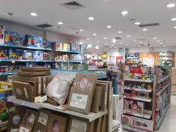 -乐友孕婴童(华宇时尚购物中心店)