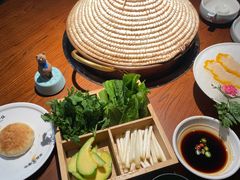 大簸萁野菜拼盘-花菇朵·云山雀 ll 野生菌火锅·精品云南菜(万柳店)