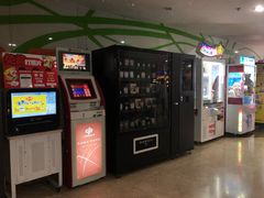 -天幕新彩云国际影城(激光巨幕店)