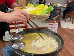 鸡汤时蔬炖肉丸-新李记 · 口味菜馆(南郊公园店)