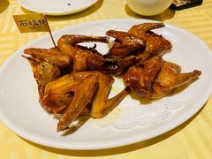 驰名石岐乳鸽-石岐佬中山菜馆(张溪店)