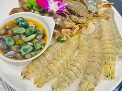 生腌海鲜四拼-鸭绿江海鲜烧烤大排档(杏林街店)