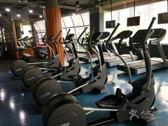 -威克健身游泳(万菱汇店)