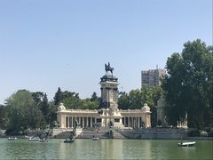 -阿方索十二世纪念碑