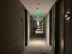 -汉庭优佳酒店(深圳宝安万达广场店)