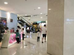 -新田360广场(上海华侨城店)