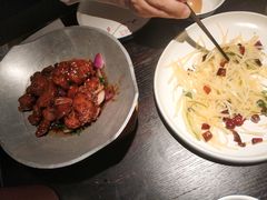 蒜香蜜汁排骨-绿茶餐厅(同成街华联店)