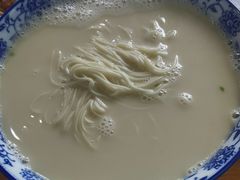 -雪琴面馆富安特色鱼汤面(城中花园店)
