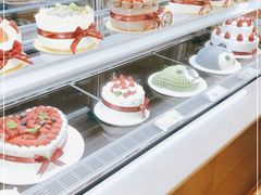 -花花卷卷·鲜食蛋糕(静安久光百货店)