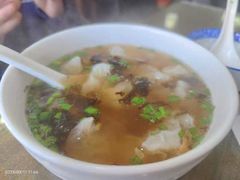 -街头顶黄记馄饨王(中山中路店)