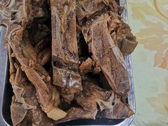 -荣吉招牌自助骨头锅(顾乡店)