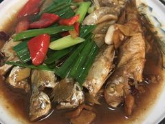 -鑫悦楼煎蟹·16年海鲜大排档
