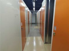 -大众迷你仓自助寄存仓库(兴华店)