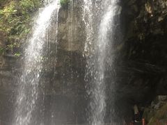 -藏山旅游风景区