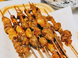 钢**串