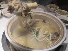 筒骨砂锅-金华砂锅筒骨砂锅夜宵(临平店)