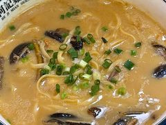 -何记面馆(龙泉山店)