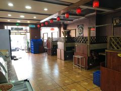 大堂-俊家铁锅炖鱼(地工路店)