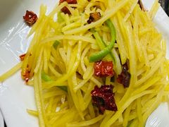 -天天向上素食餐厅(五台山店)