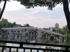 -湖光月色临湖音乐餐厅(台儿庄古城店)