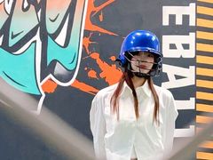 -极限PLAY运动娱乐新世界·团建派对潮玩休闲馆·室内蹦极高空游乐园