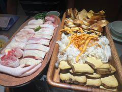 -野·大山里土鸡火锅(万科里店)