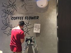 -瑞幸咖啡(时代TIT广场店)