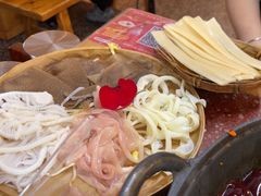 -赵美丽·重庆社区火锅·直营店(火车东站·中豪国际店)