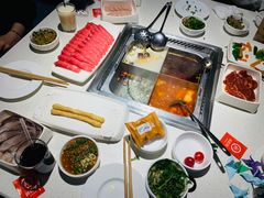 -海底捞火锅(曼巴特广场店)