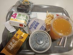 -麦当劳(新世纪环球中心店)