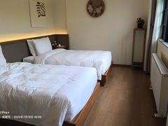 -成都院坝精品私汤民宿酒店