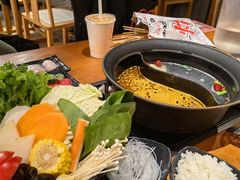 -呷哺呷哺(融创茂店)